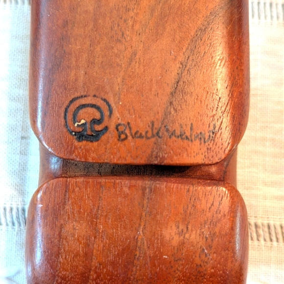 Vintage 1980's Handcrafted Black Walnut Puzzle Box - Signed - Picture 4 of 9